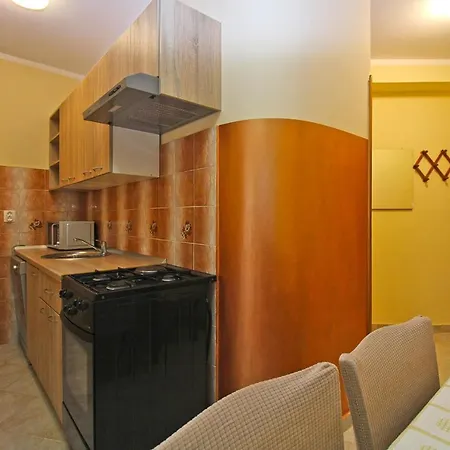 Apartamento Mirela 2145 *