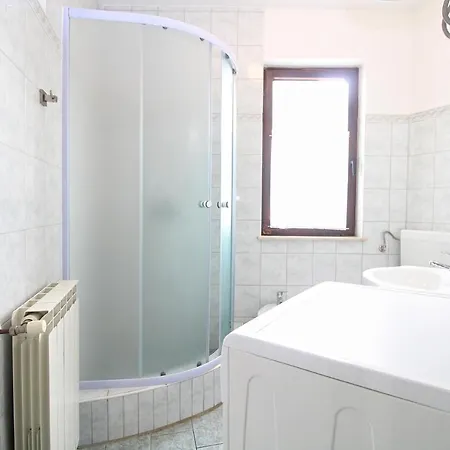 Mirela 2145 Apartment