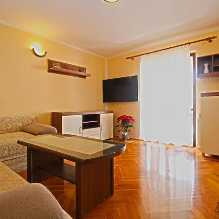 Apartamento Mirela 2145 Fažana
