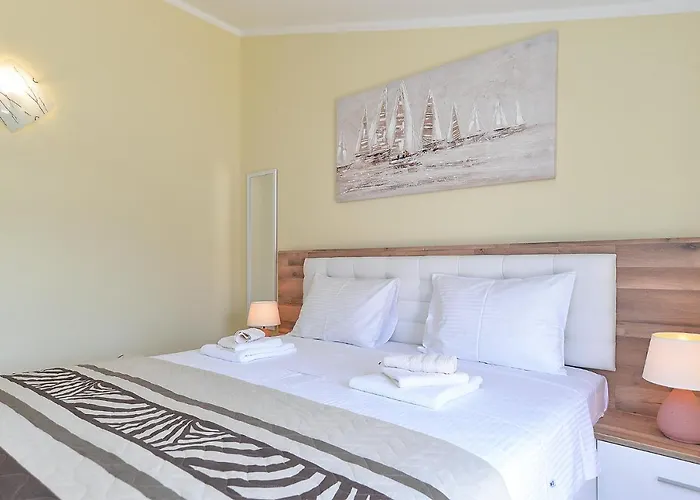 Appartamento Mirela 2145 *